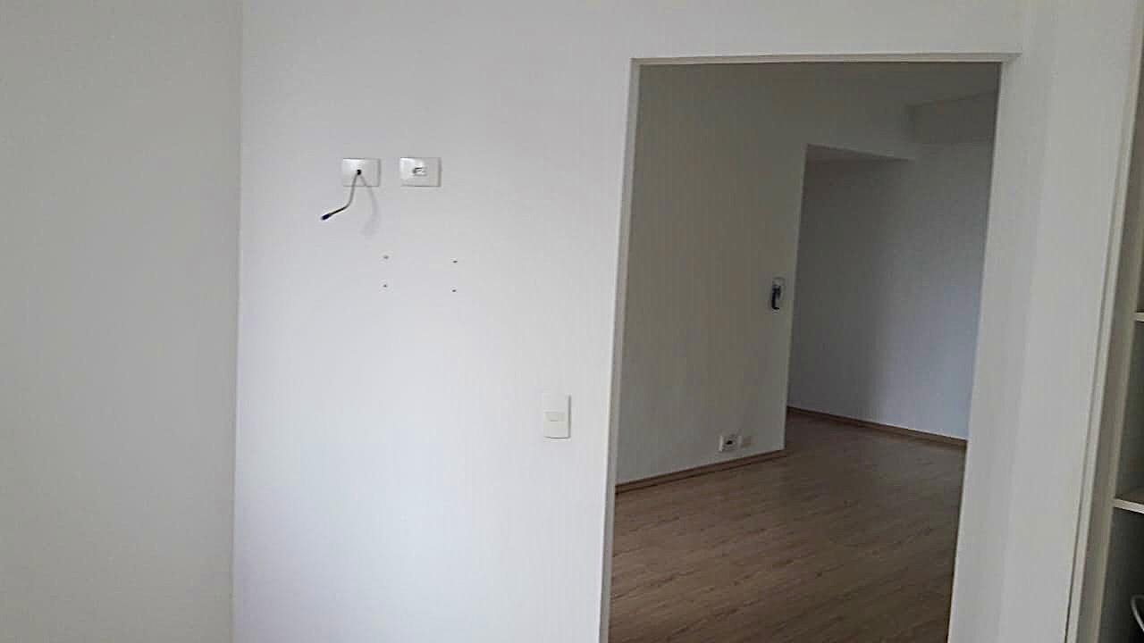 Apartamento à venda com 1 quarto, 39m² - Foto 7