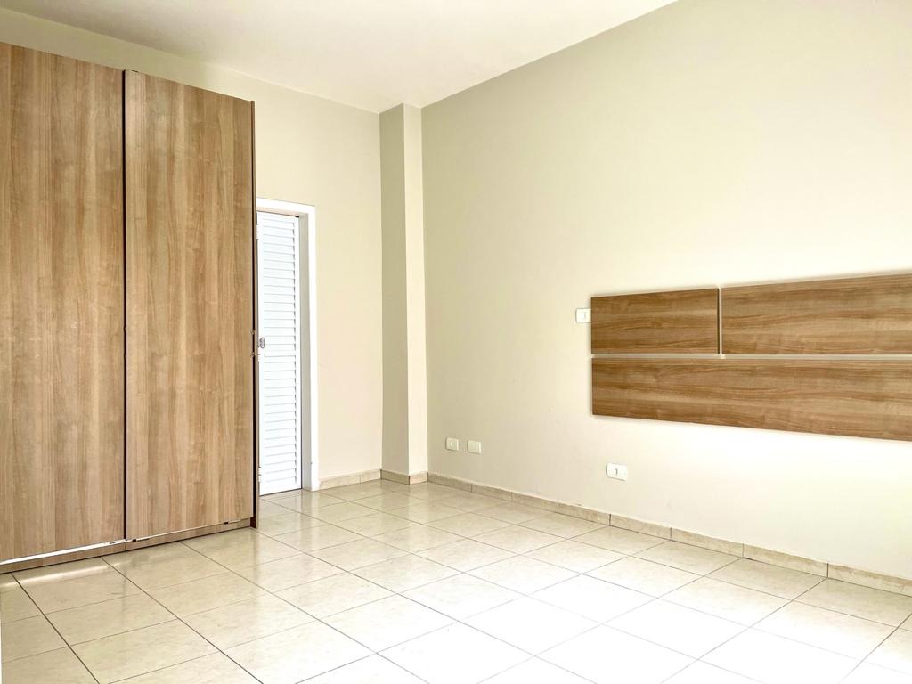 Apartamento à venda com 1 quarto, 68m² - Foto 4