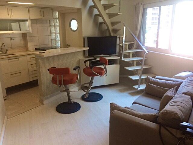 Apartamento à venda e aluguel com 1 quarto, 45m² - Foto 1