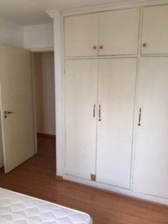 Apartamento à venda com 2 quartos, 80m² - Foto 9