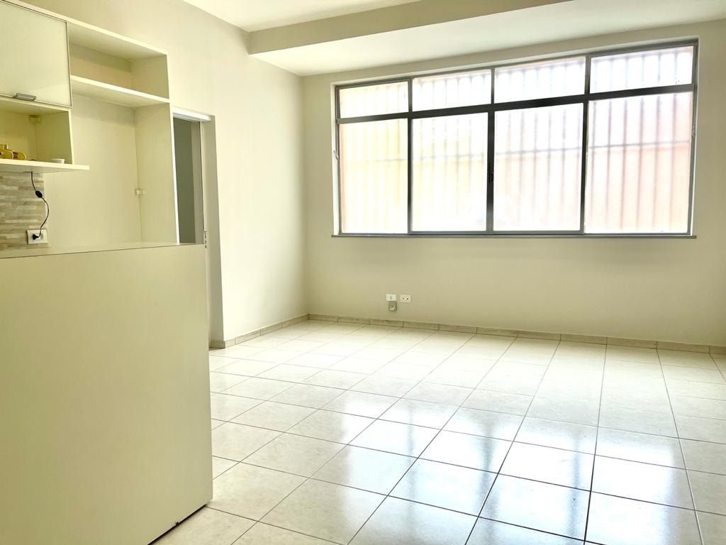 Apartamento à venda com 1 quarto, 68m² - Foto 27