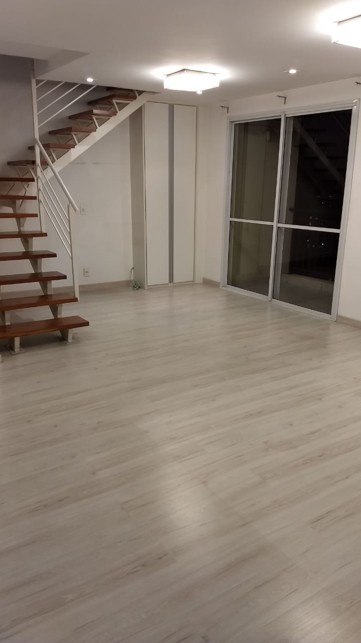 Apartamento à venda com 2 quartos, 85m² - Foto 13