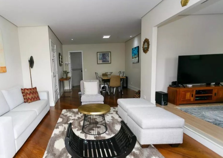 Apartamento à venda com 3 quartos, 145m² - Foto 1