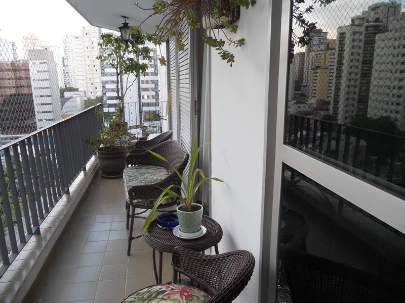 Apartamento à venda com 4 quartos, 176m² - Foto 25