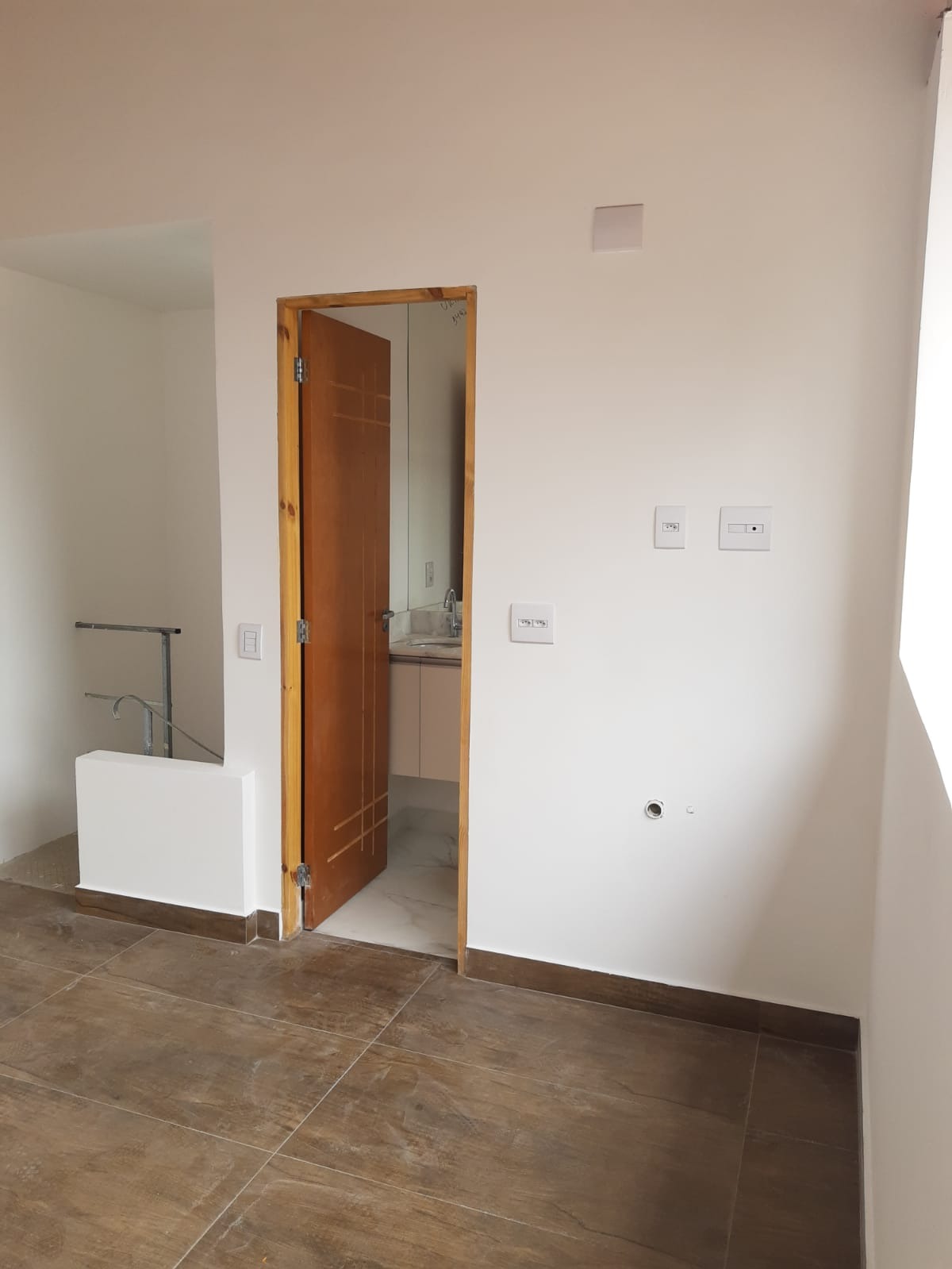 Casa à venda com 2 quartos, 120m² - Foto 3