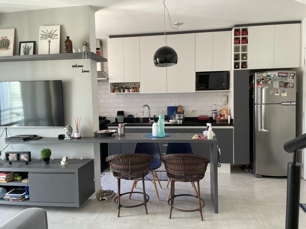 Apartamento à venda com 2 quartos, 101m² - Foto 2