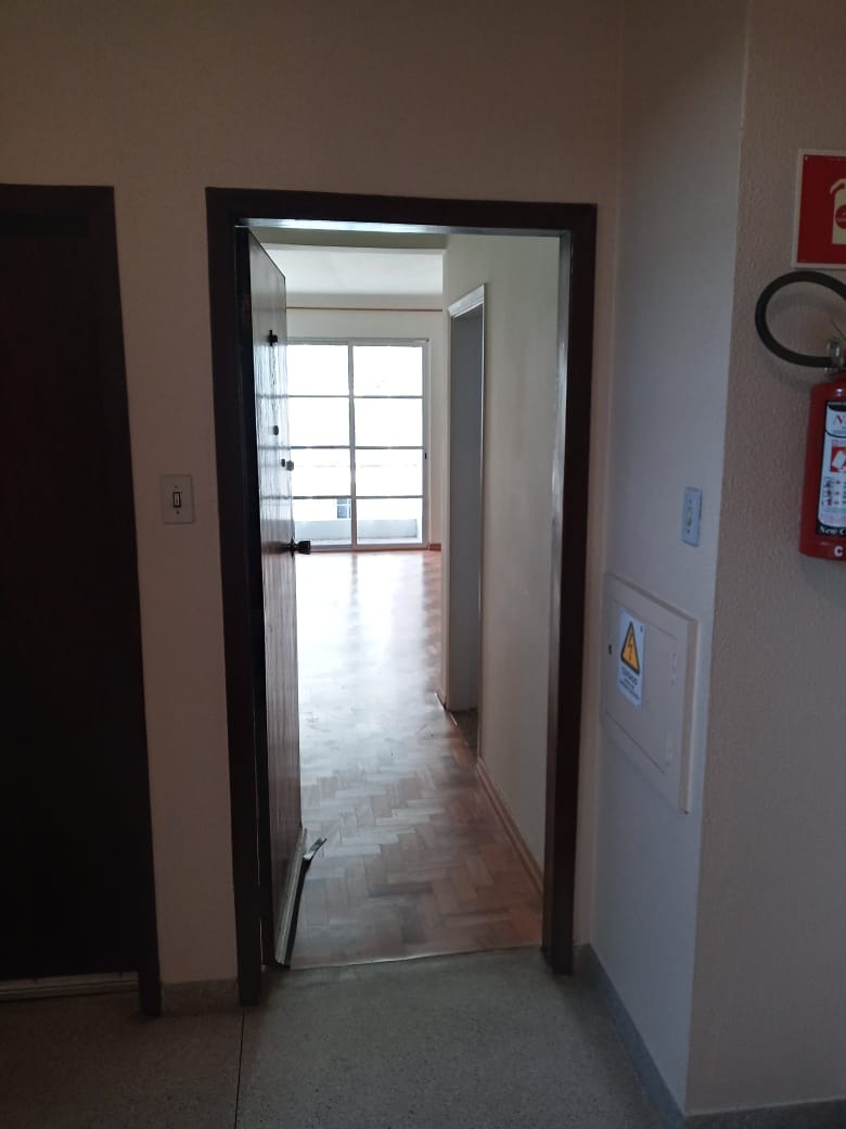 Apartamento à venda com 3 quartos, 80m² - Foto 30