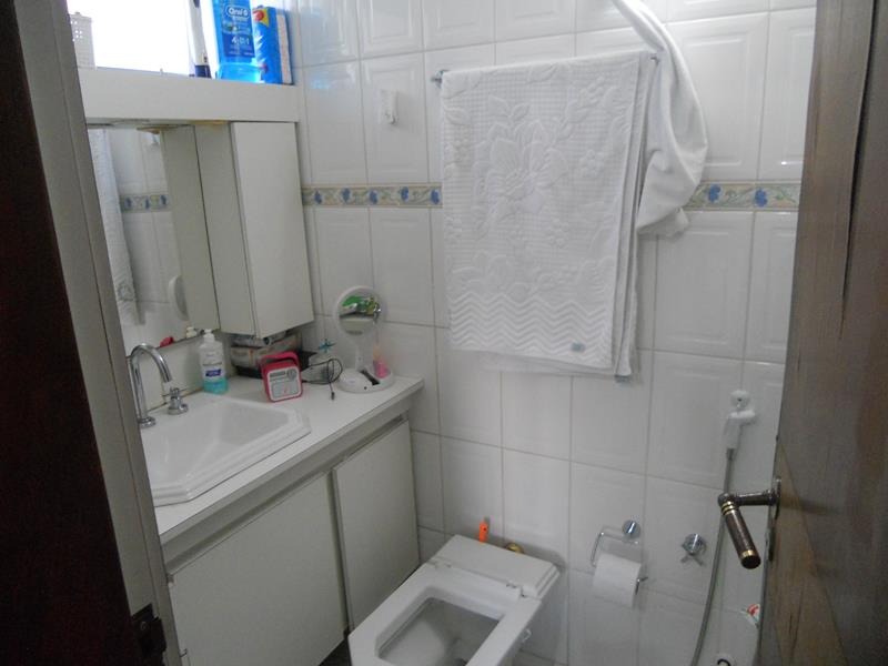 Apartamento à venda com 4 quartos, 176m² - Foto 16