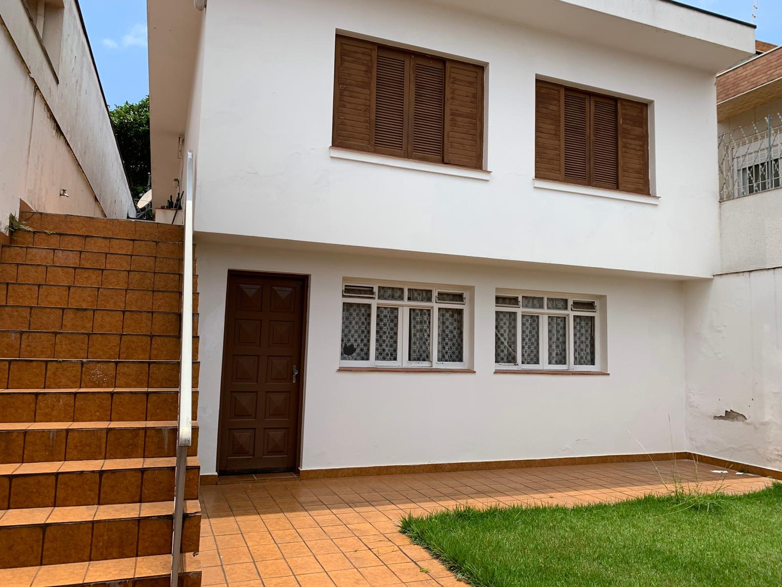 Casa à venda com 2 quartos, 141m² - Foto 1