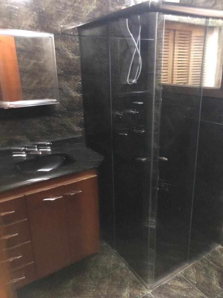 Casa à venda e aluguel com 3 quartos, 320m² - Foto 22