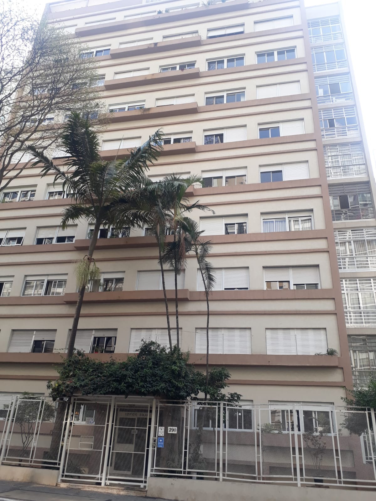 Apartamento à venda com 3 quartos, 220m² - Foto 1