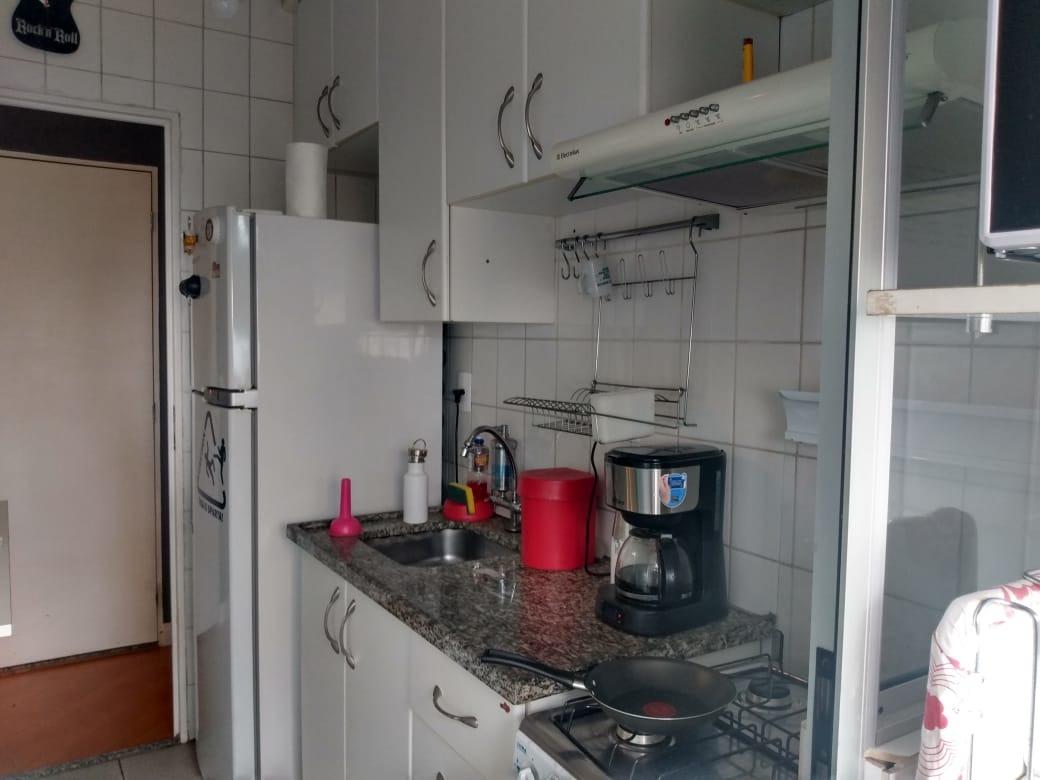 Apartamento à venda com 2 quartos, 50m² - Foto 4