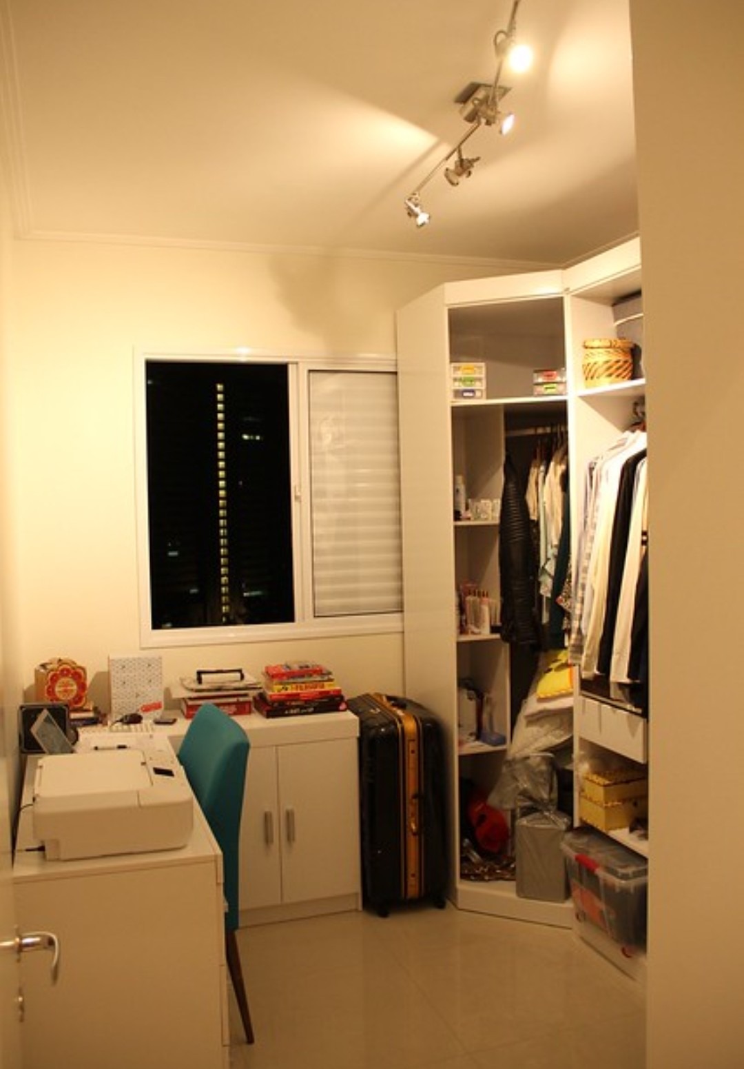 Apartamento à venda com 2 quartos, 67m² - Foto 4