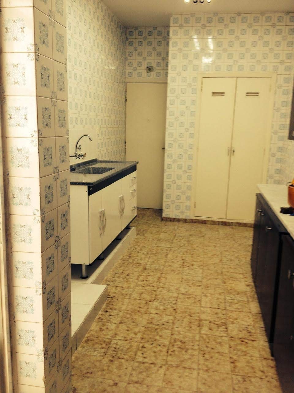 Apartamento à venda com 3 quartos, 220m² - Foto 9