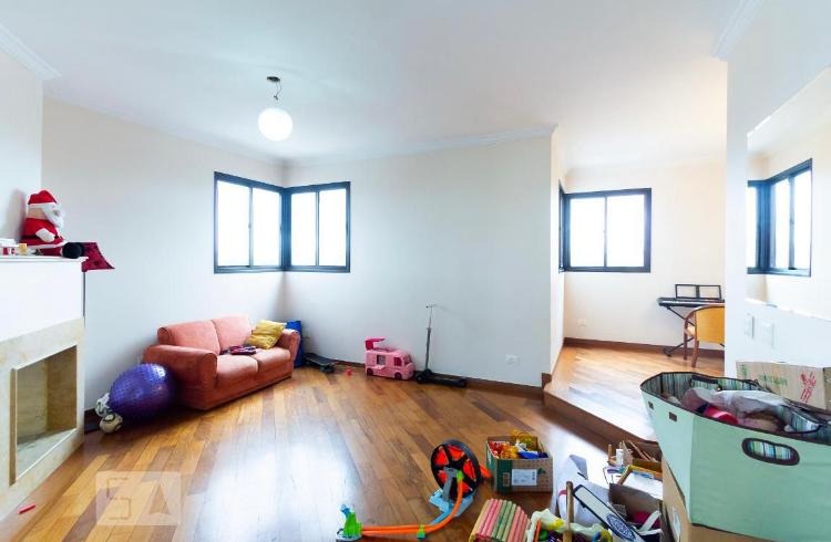 Apartamento à venda com 4 quartos, 200m² - Foto 2