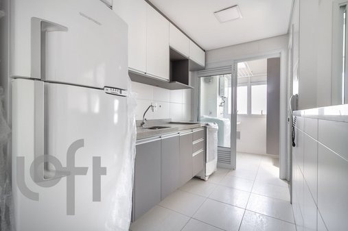 Apartamento à venda com 2 quartos, 72m² - Foto 22