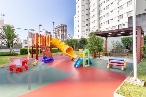 Apartamento à venda com 2 quartos, 72m² - Foto 5