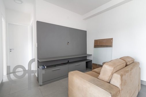 Apartamento à venda com 2 quartos, 72m² - Foto 27