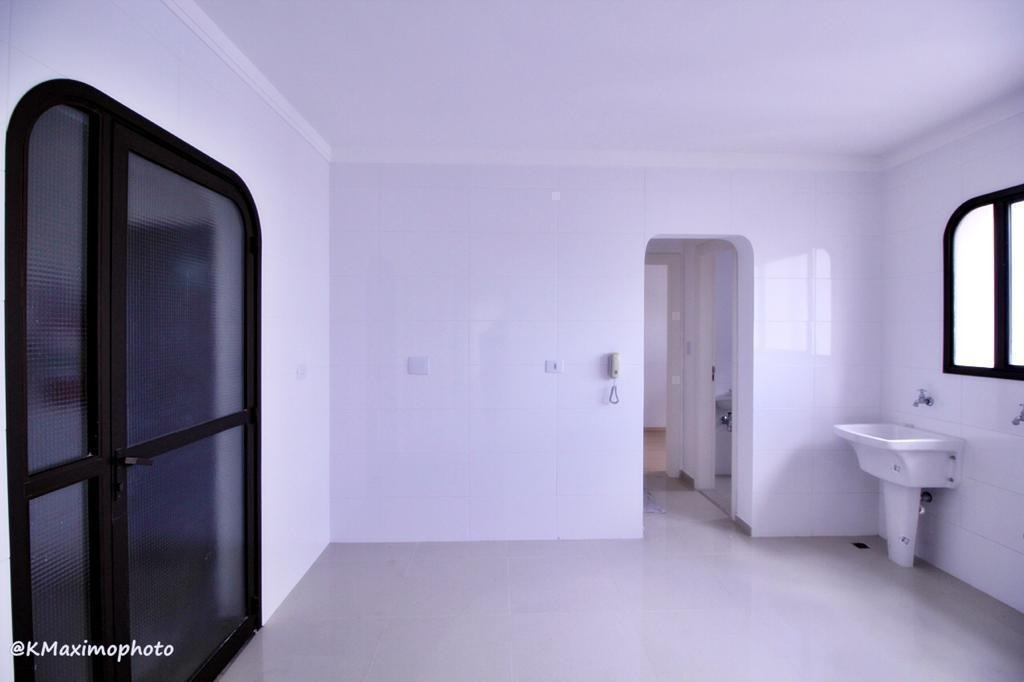 Apartamento à venda com 4 quartos, 330m² - Foto 6