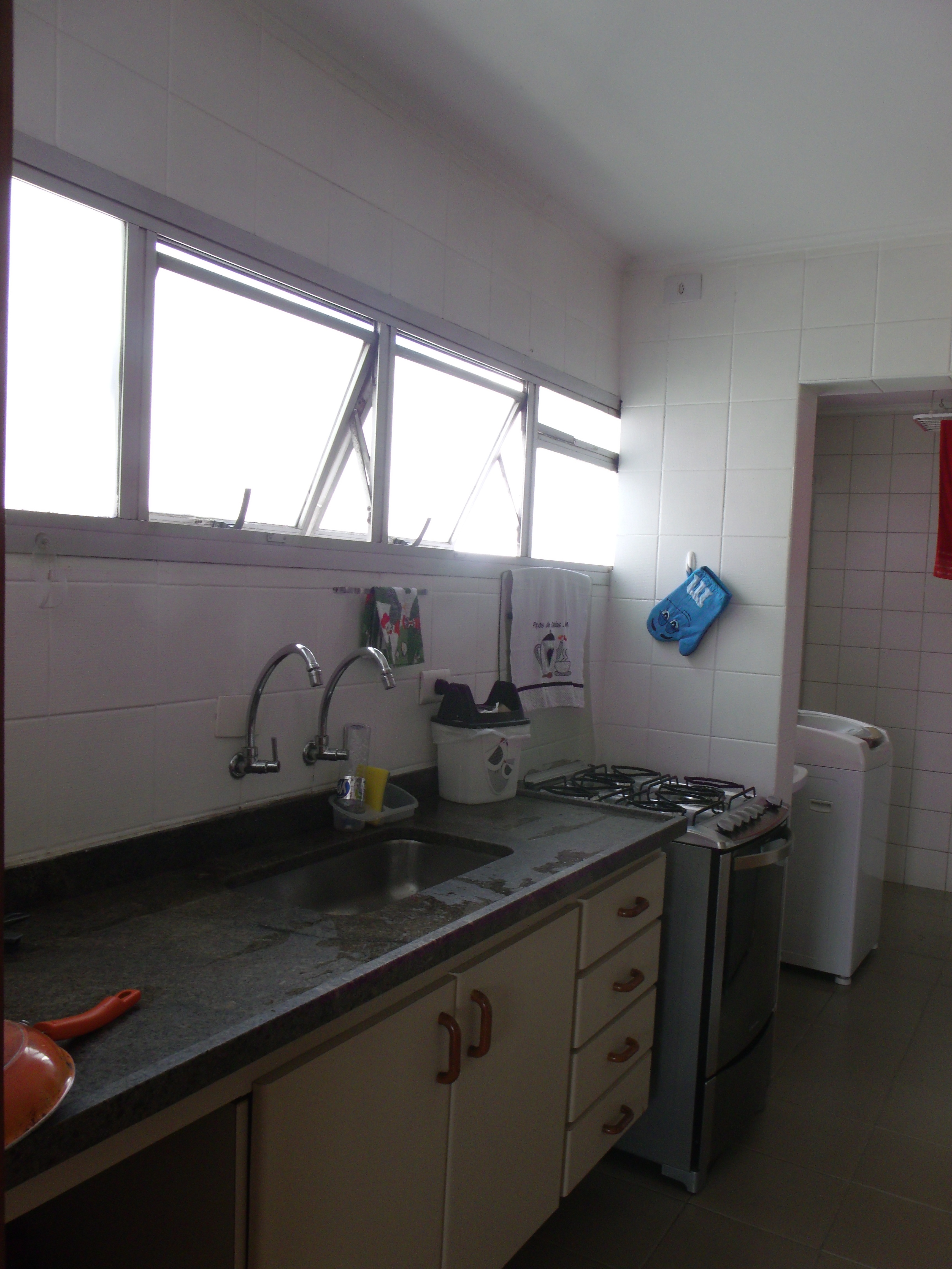 Apartamento à venda com 3 quartos, 106m² - Foto 9