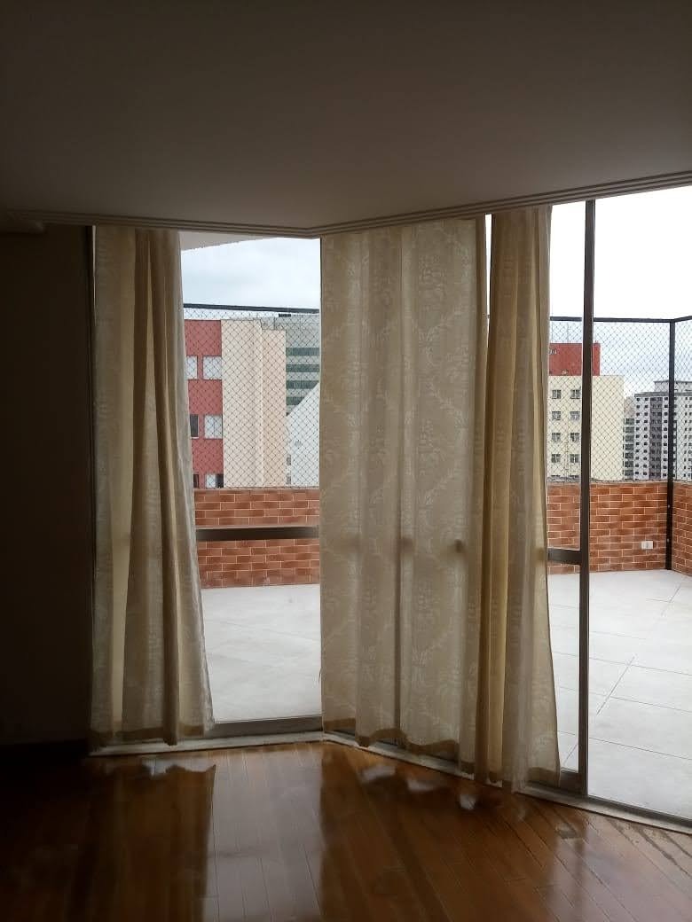 Cobertura à venda com 2 quartos, 120m² - Foto 1