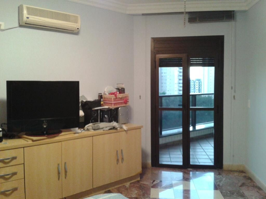 Apartamento à venda com 4 quartos, 490m² - Foto 5