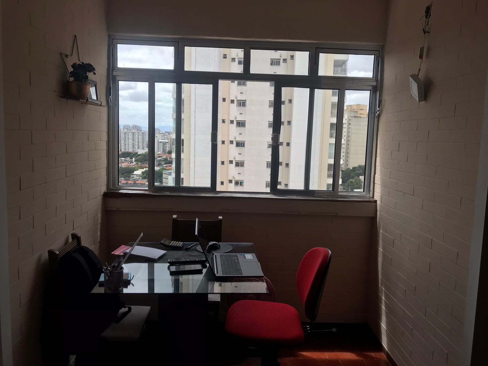 Apartamento à venda com 2 quartos, 68m² - Foto 3