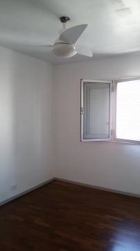 Apartamento à venda com 1 quarto, 56m² - Foto 8