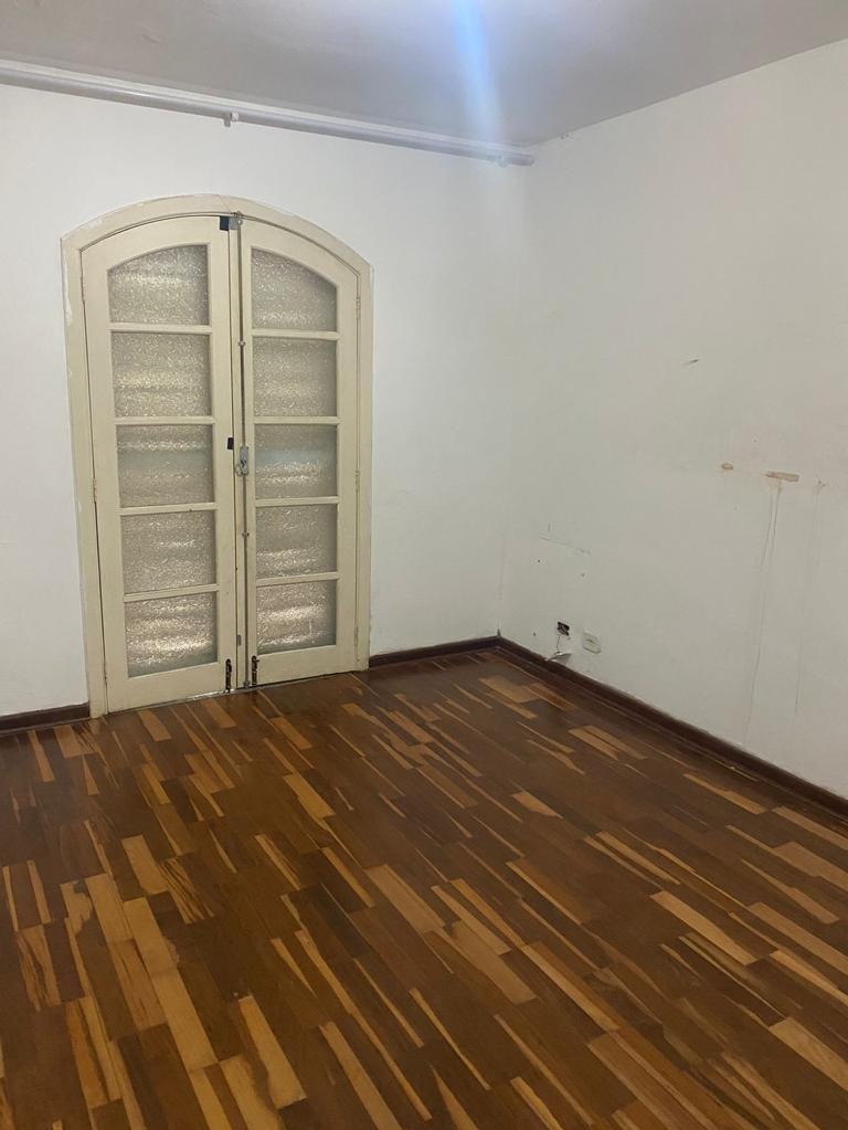 Casa à venda com 2 quartos, 205m² - Foto 8