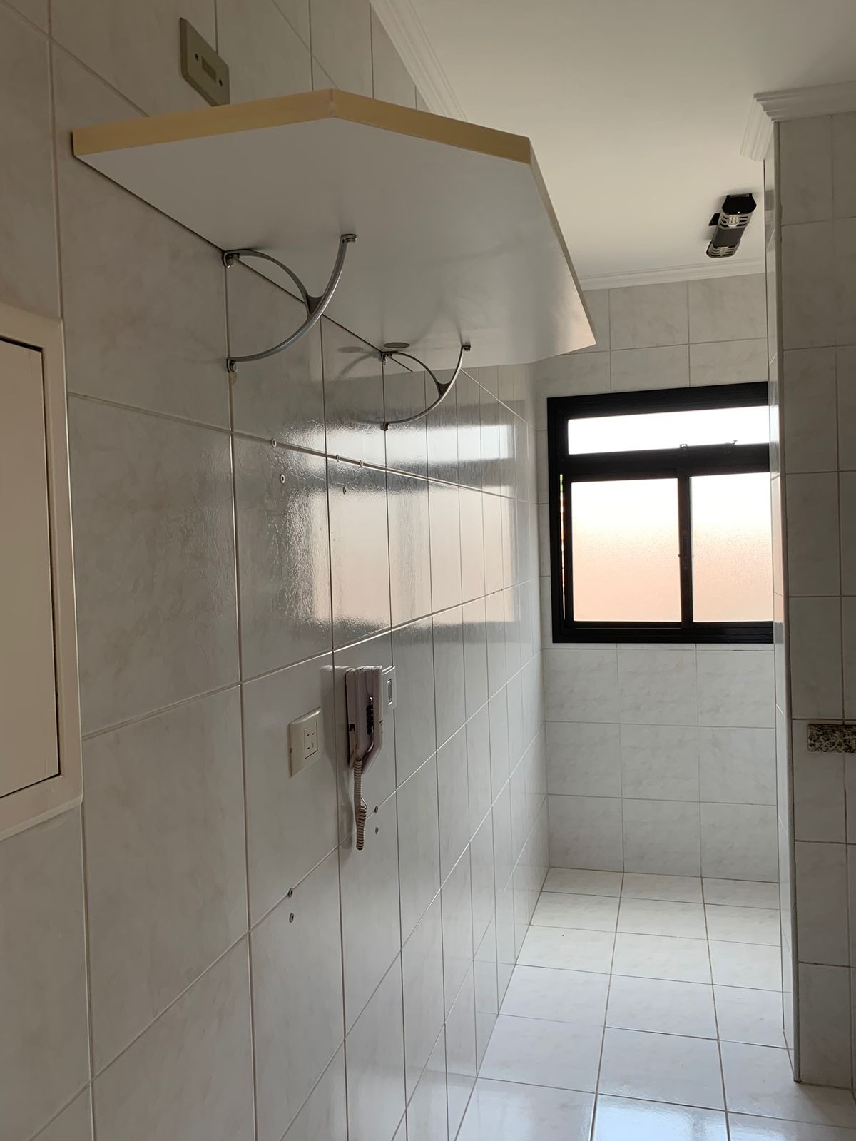 Apartamento à venda com 2 quartos, 68m² - Foto 4