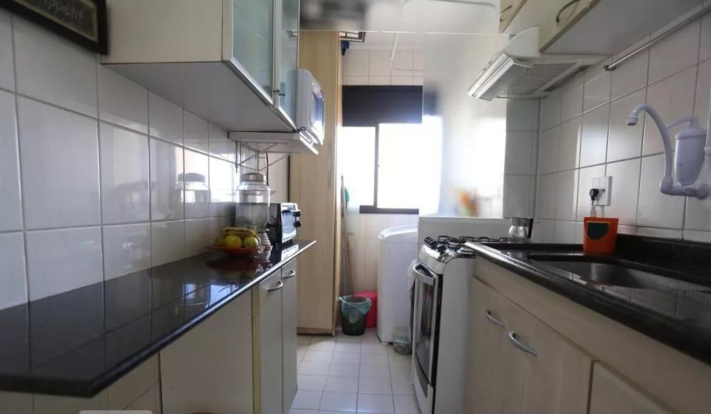 Apartamento à venda com 2 quartos, 50m² - Foto 2