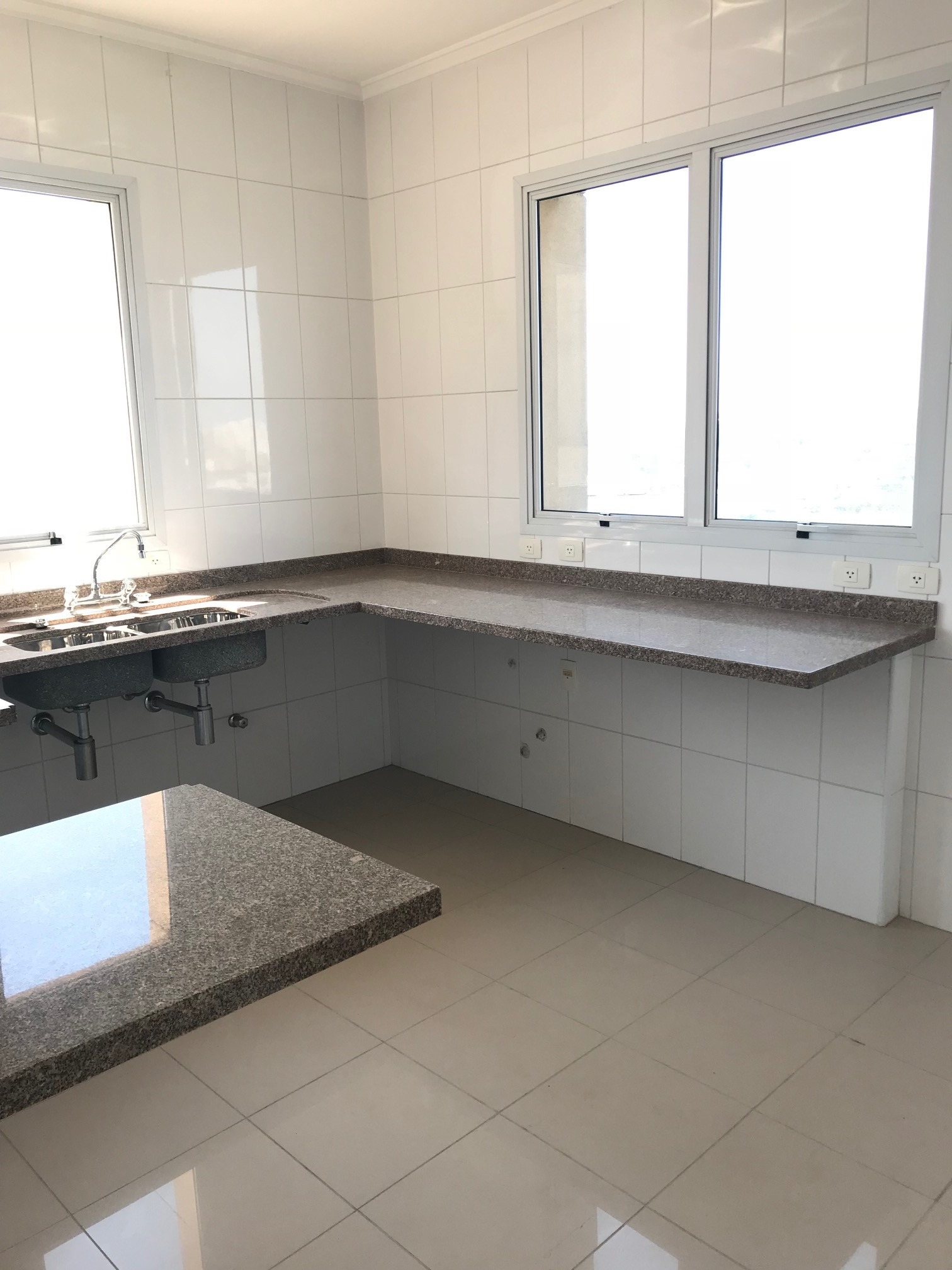 Cobertura à venda com 5 quartos, 702m² - Foto 4