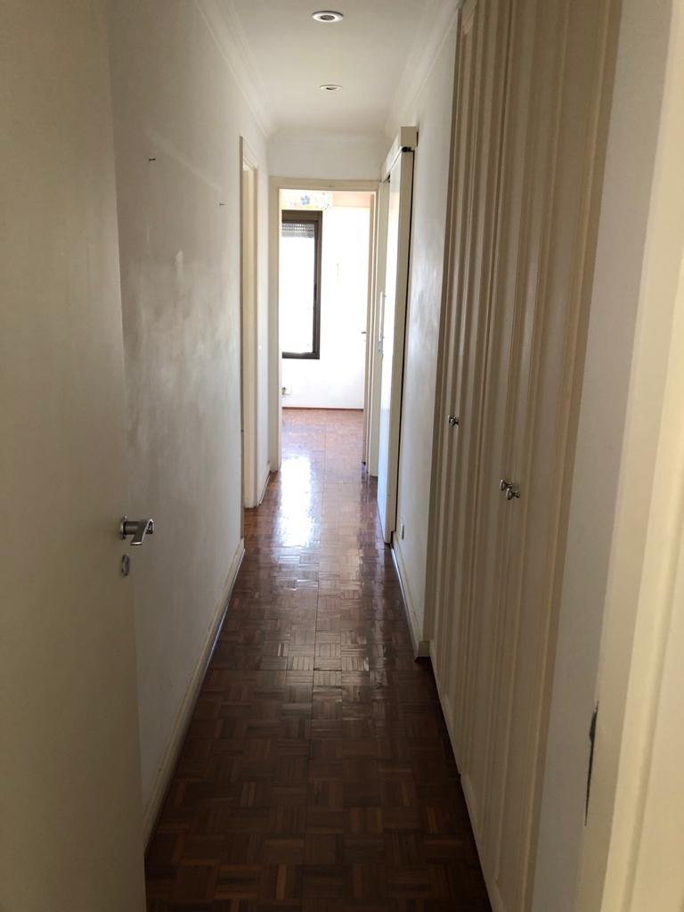 Apartamento à venda com 3 quartos, 121m² - Foto 8