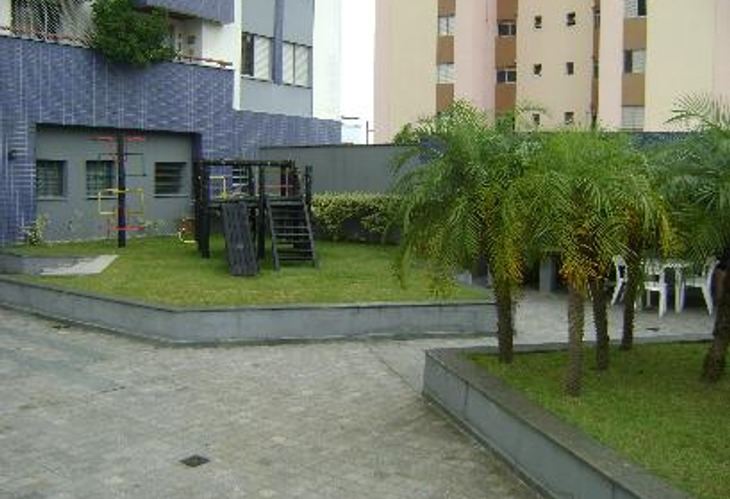 Apartamento à venda com 2 quartos, 68m² - Foto 4