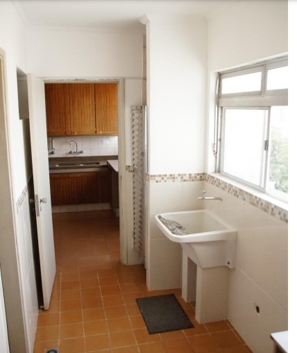 Apartamento à venda com 3 quartos, 150m² - Foto 13