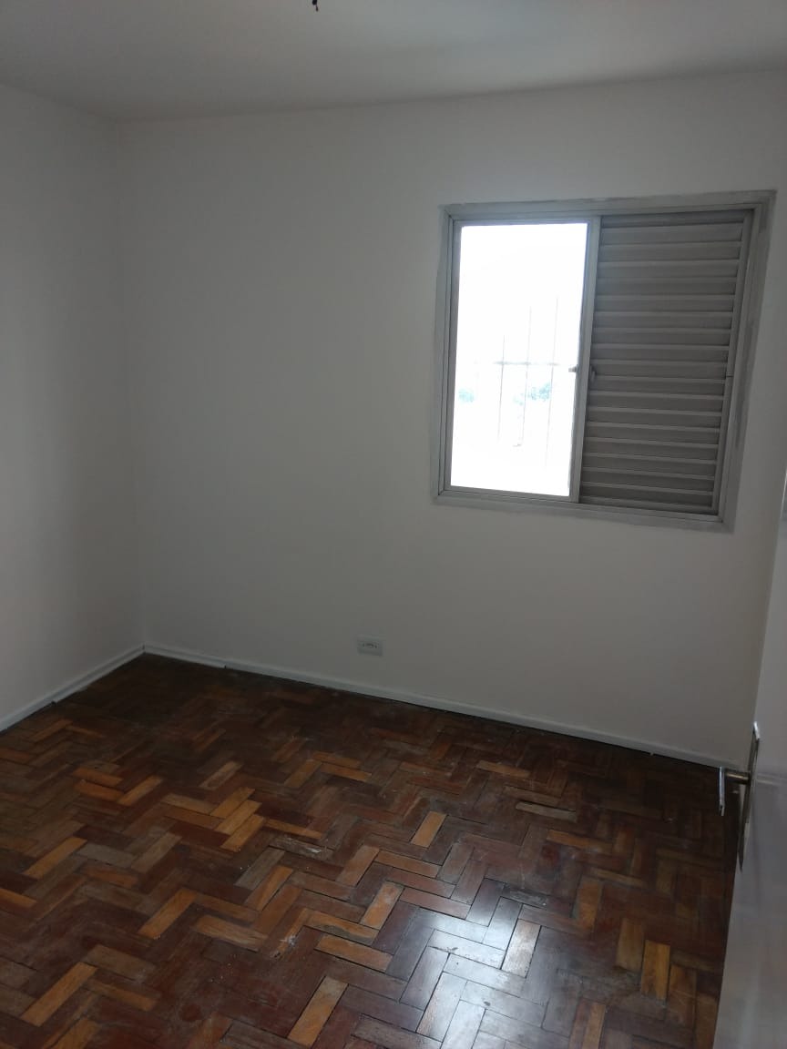 Apartamento à venda com 2 quartos, 75m² - Foto 3