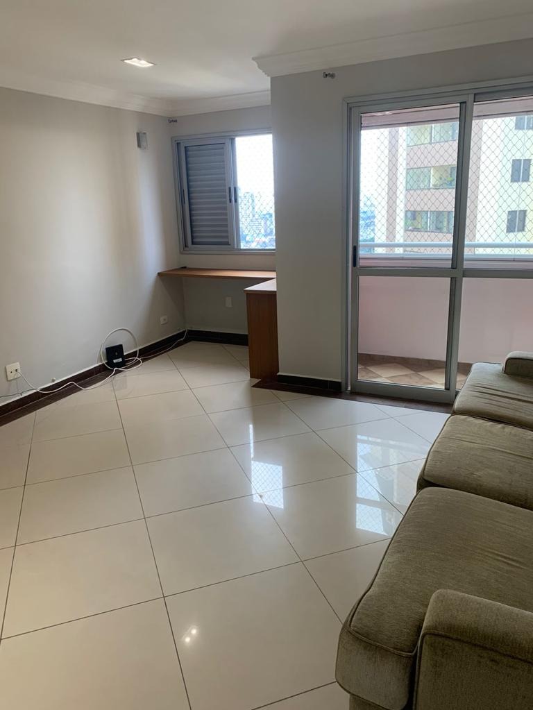 Apartamento à venda com 2 quartos, 71m² - Foto 3