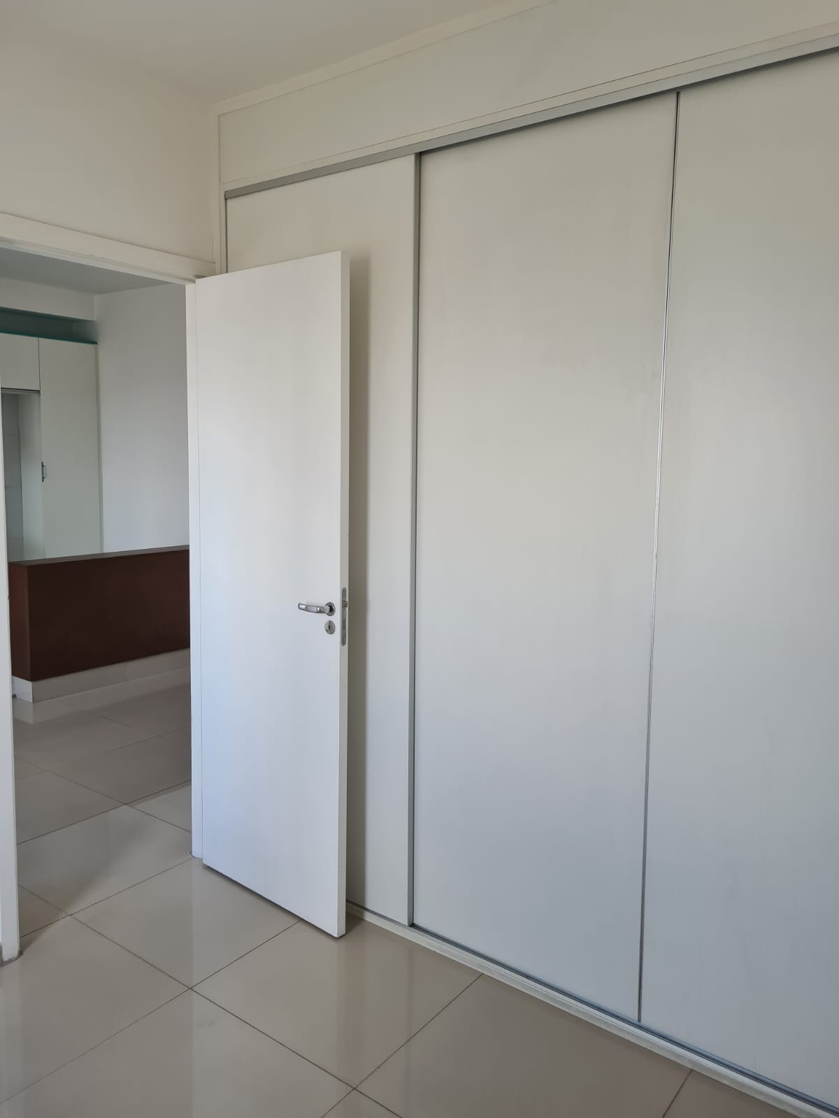 Apartamento à venda com 1 quarto, 33m² - Foto 12