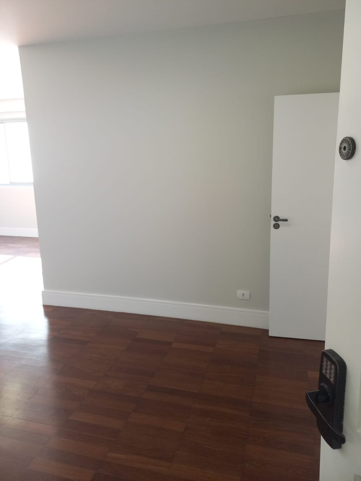 Apartamento à venda e aluguel com 3 quartos, 128m² - Foto 9