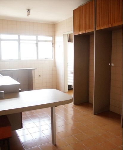 Apartamento à venda com 3 quartos, 150m² - Foto 14