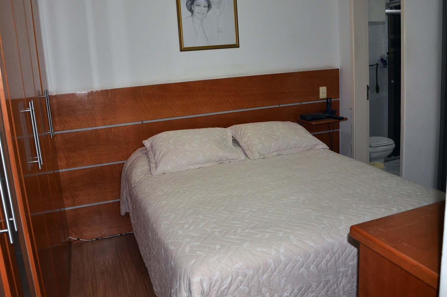 Apartamento à venda com 3 quartos, 145m² - Foto 5