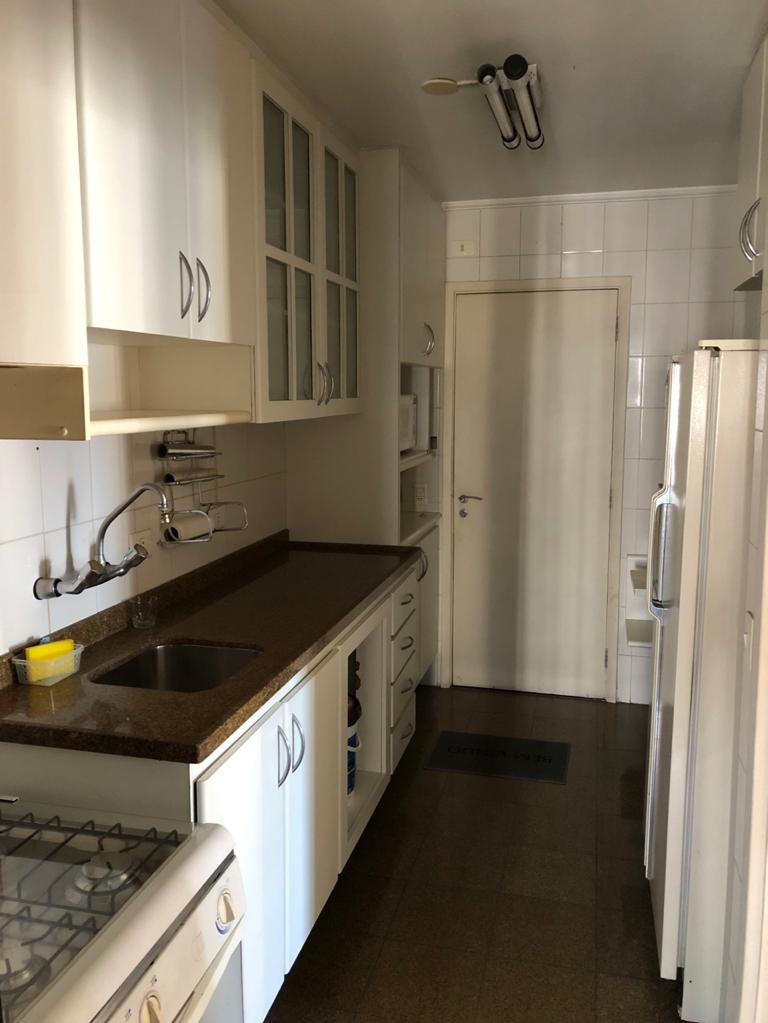 Apartamento à venda com 3 quartos, 121m² - Foto 14