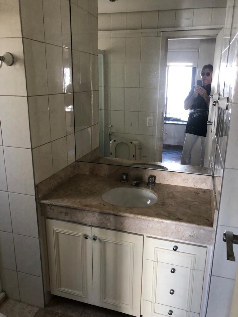 Apartamento à venda com 3 quartos, 121m² - Foto 16