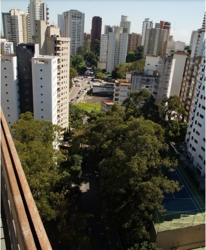 Apartamento à venda com 3 quartos, 150m² - Foto 4