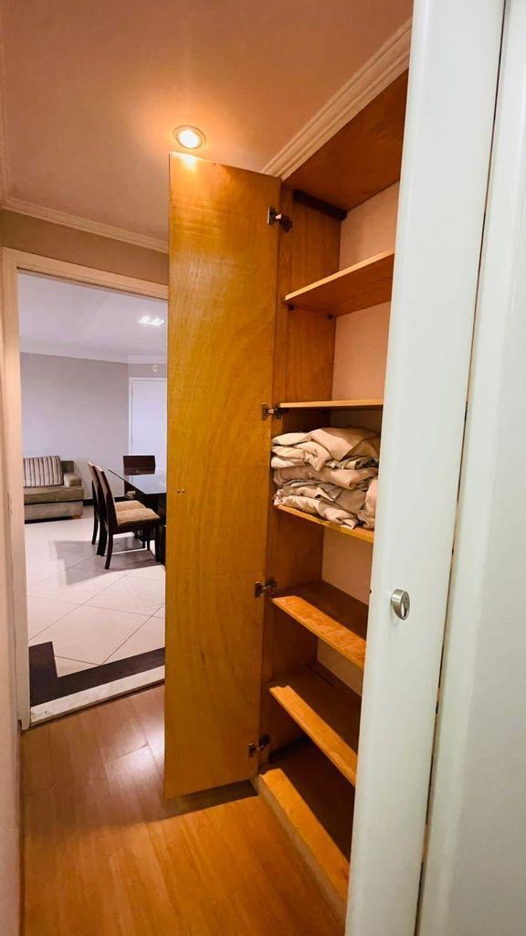 Apartamento à venda com 2 quartos, 71m² - Foto 9