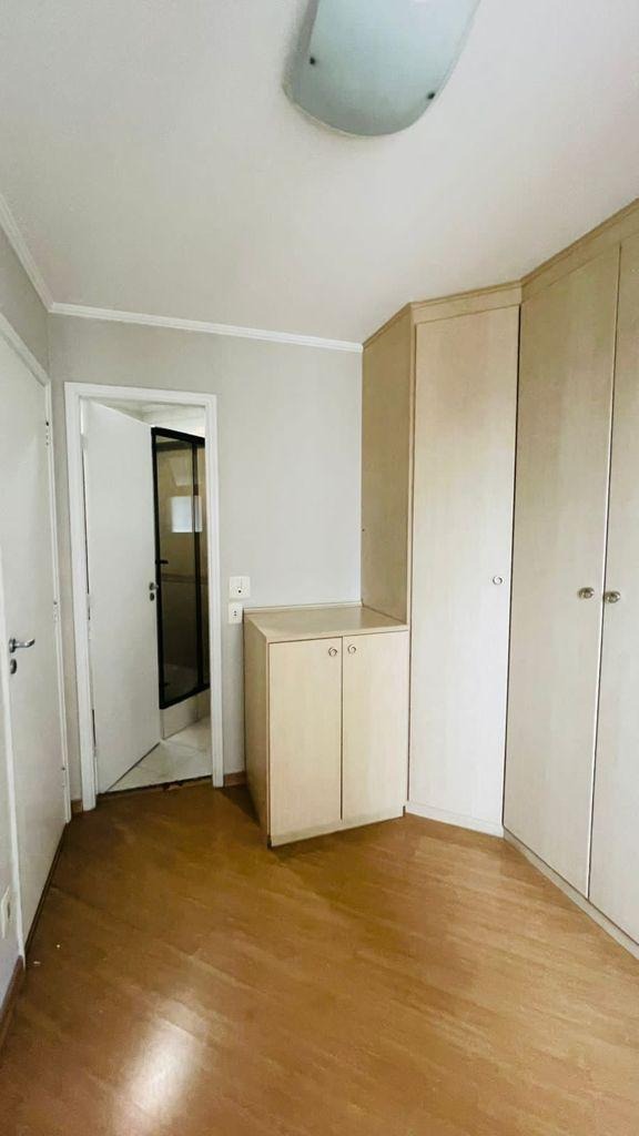 Apartamento à venda com 2 quartos, 71m² - Foto 11