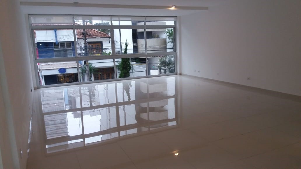 Apartamento à venda com 3 quartos, 180m² - Foto 9