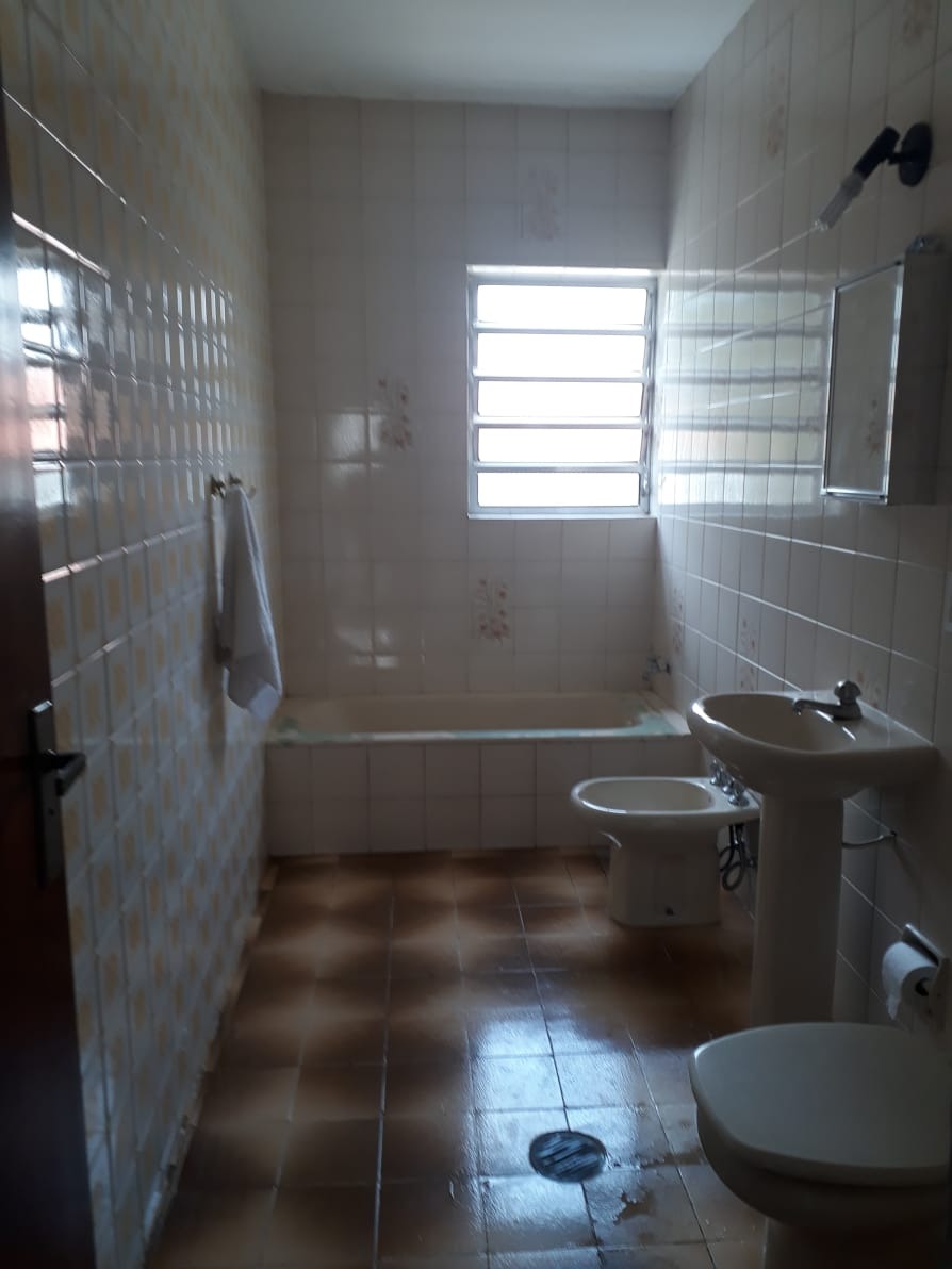 Casa à venda com 3 quartos, 180m² - Foto 10