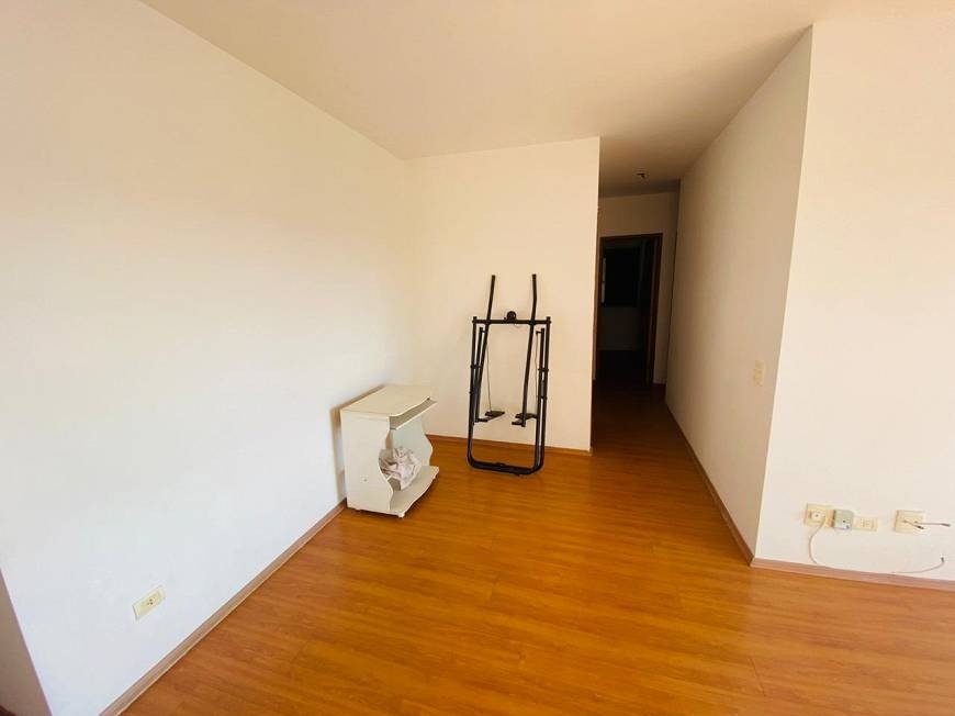 Apartamento à venda com 3 quartos, 74m² - Foto 10