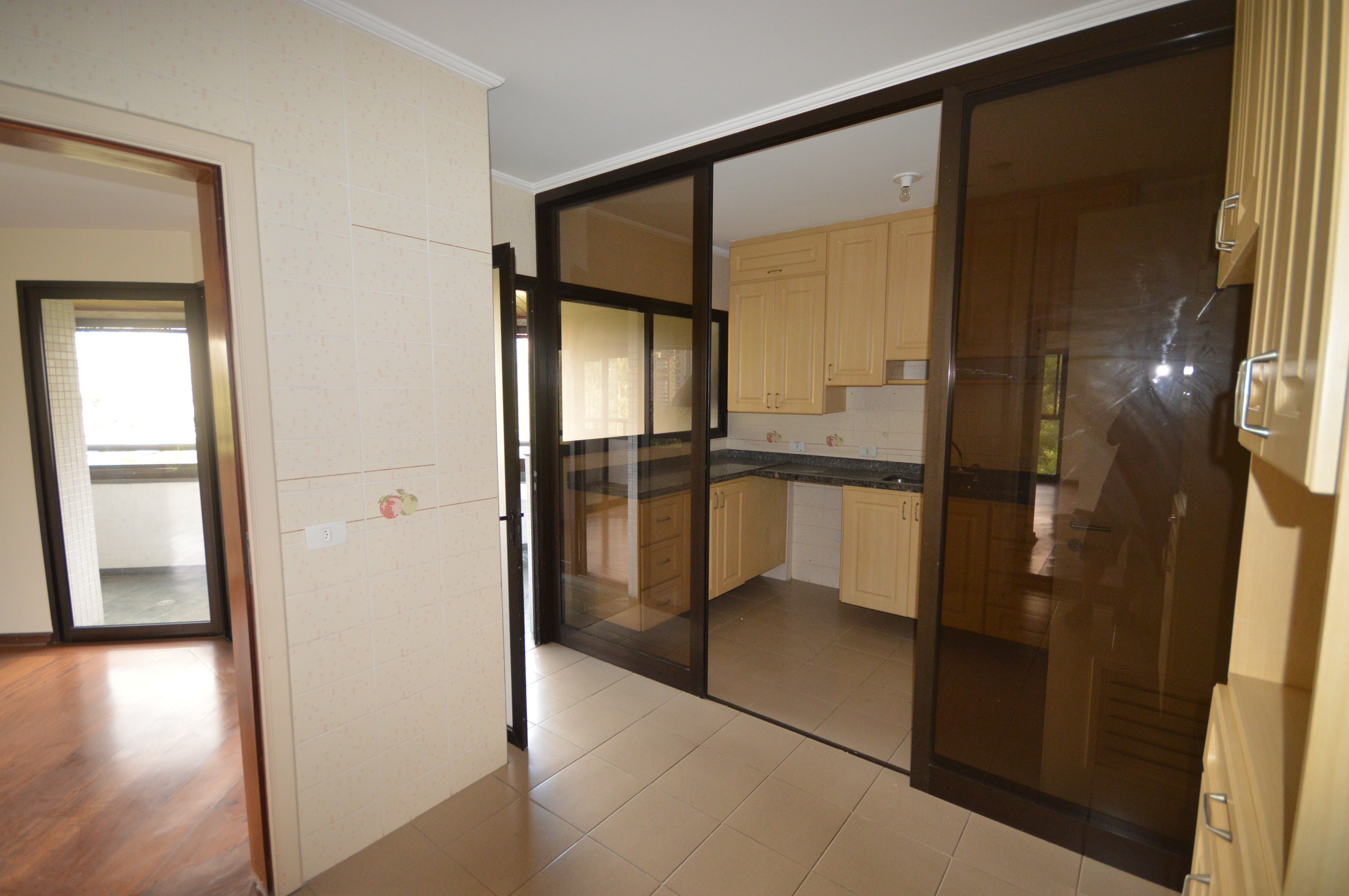 Apartamento à venda com 4 quartos, 196m² - Foto 23